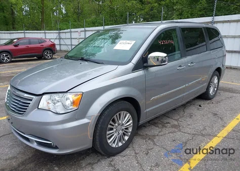 2015 Chrysler Town & Country Touring-L from USA, damaged, VIN 2C4RC1CGXFR726444